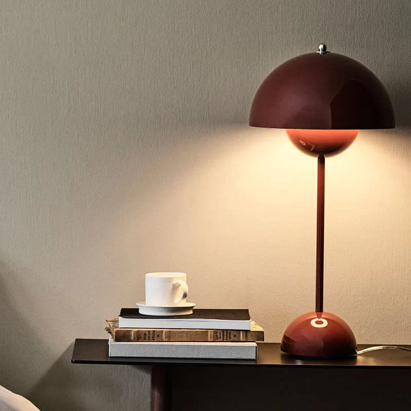 Skanto | Moderne Bordlampe - dette er USB ADVARSEL