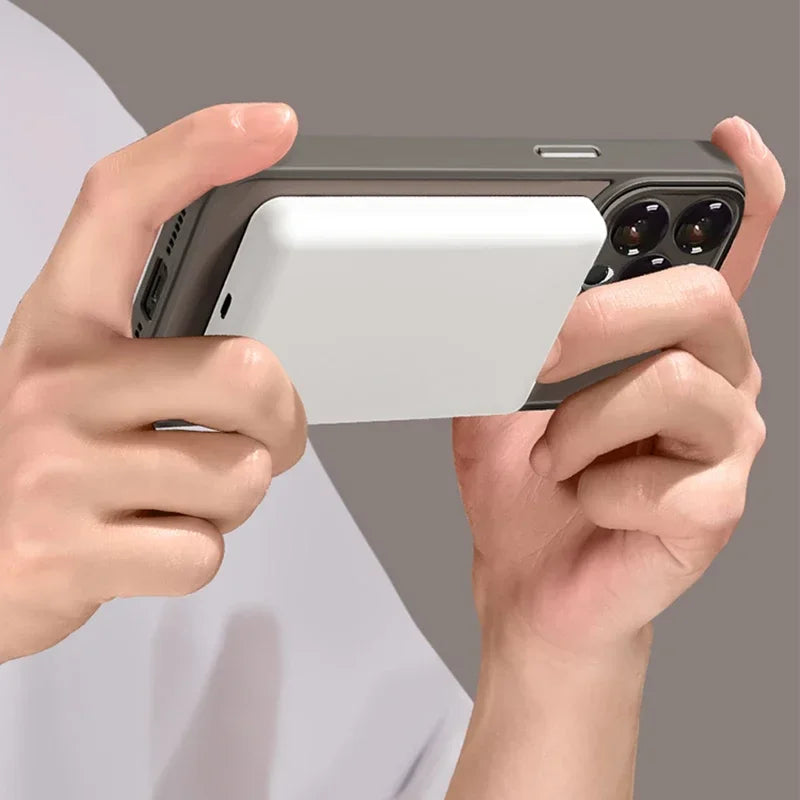 Matte Armor Magnethülle med Stoßschutz og MagSafe-Unterstützung – 1+1 GRATIS