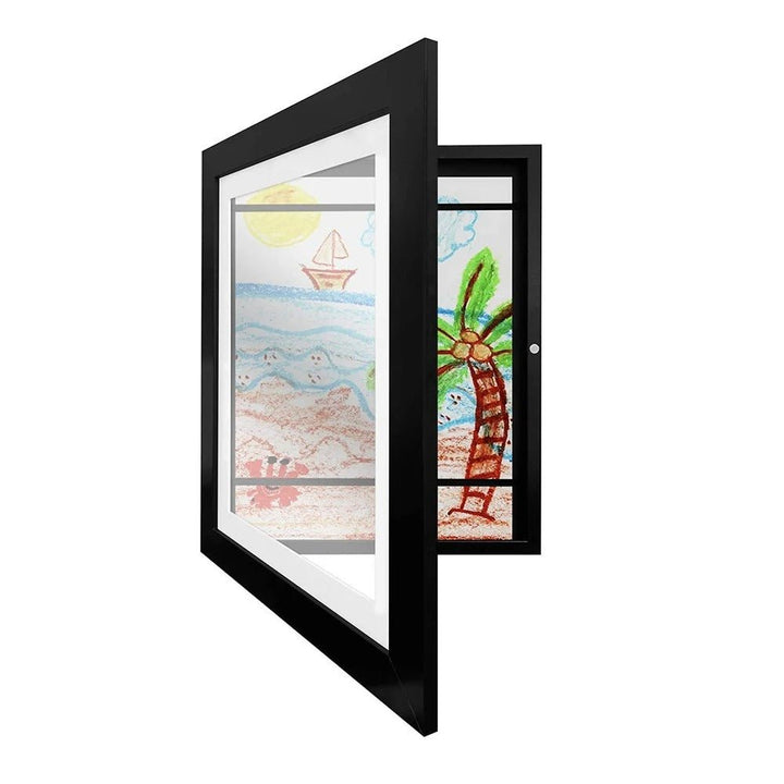 Skanto | Memory Frame – Interchangebar ramme for barnets tegninger med plass til opptil 150 verk
