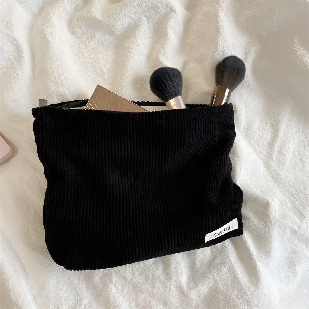 CorduroyGlam Bag - Cord Romslig Organiseringsveske for Kosmetikk | Skanto