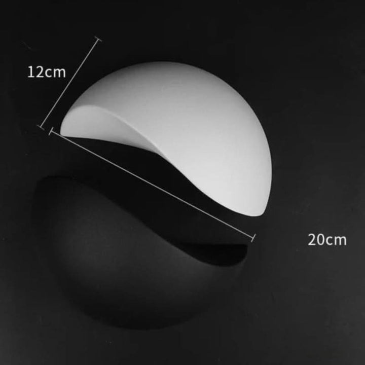 Skanto | Minimalist Halvrund LED Vegglampe – Moderne Innendørs/Utendørs Lampe