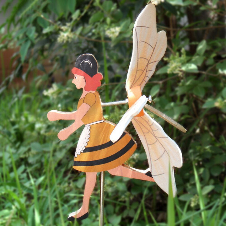 Skanto | Miss Bee Hagekunst Dekor Whirligigs Vindspinner