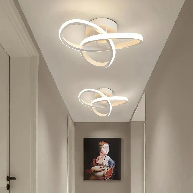 Moderne Abstrakt Trefarge Taklampe | Skanto