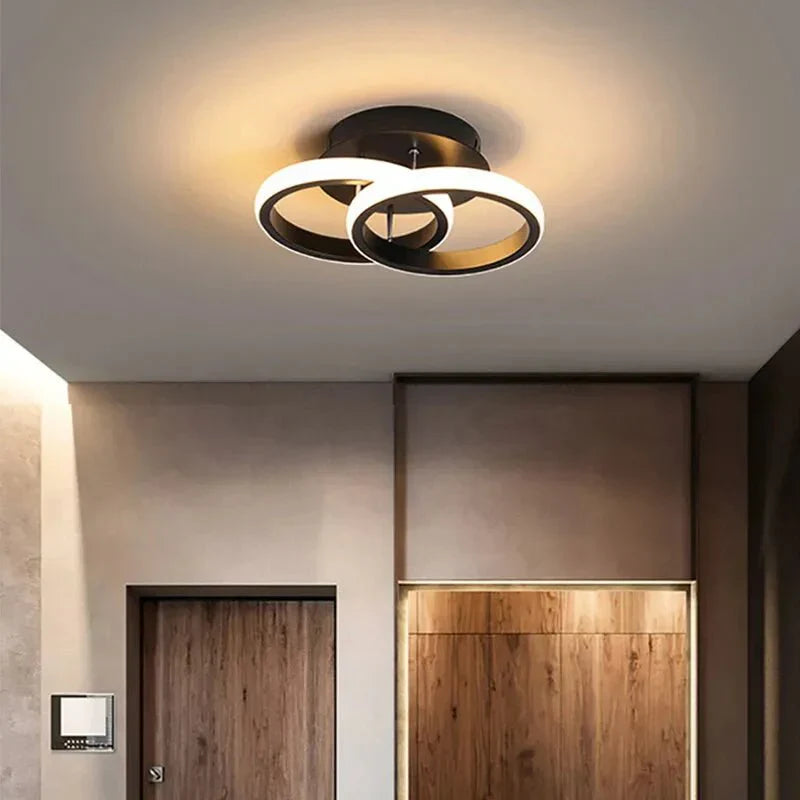 Moderne Abstrakt Trefarge Taklampe | Skanto