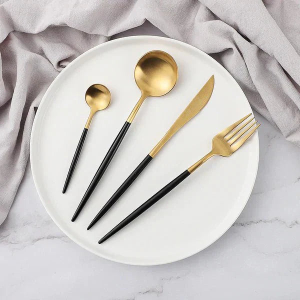 VédaTable 24-delt middagssett – Moderne rustfritt stål eleganse | Skanto