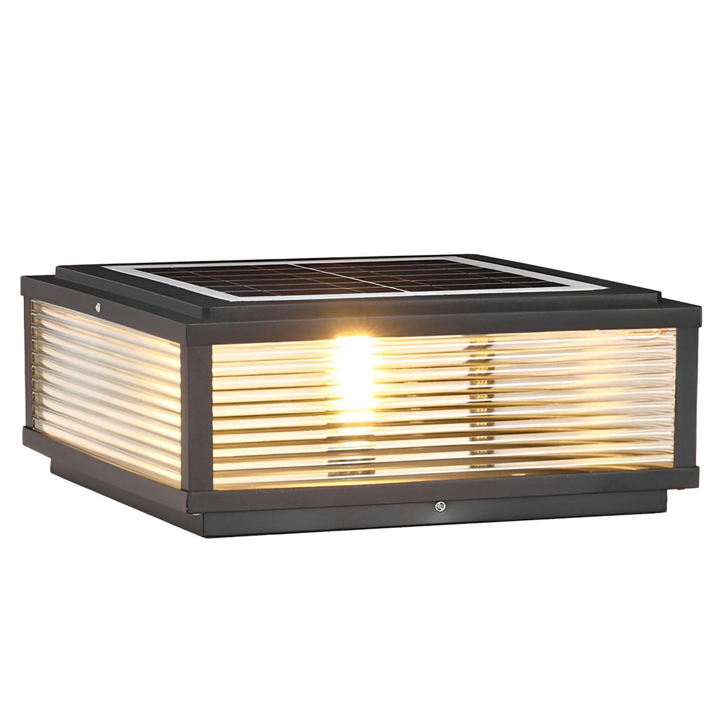 Skanto | Dekorativ postlampe med kvadratisk glasskjerm