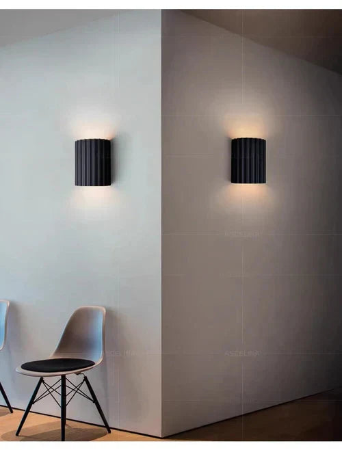 Skanto | Moderne Harpiks Vegglampe - ArtisticWave