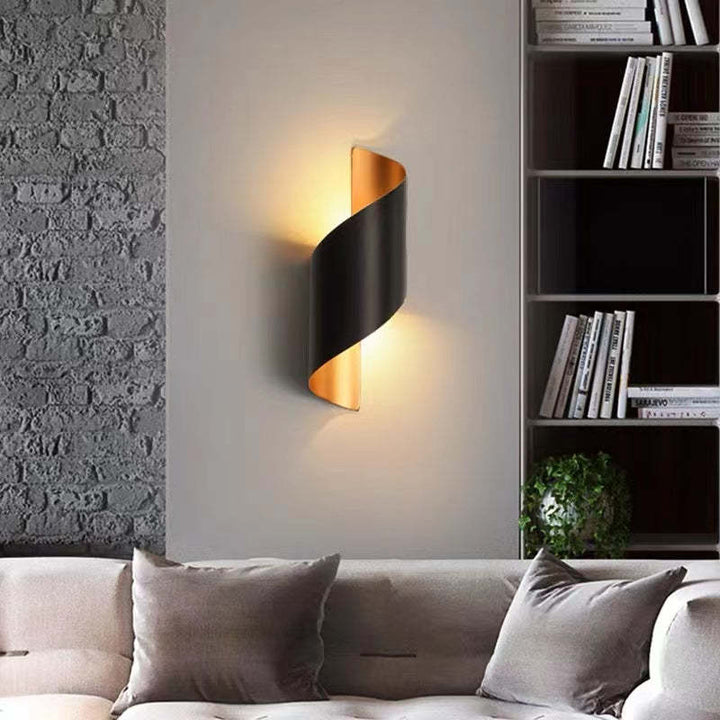 Skanto | Moderne Spiral LED Vegglampe – TwistLight