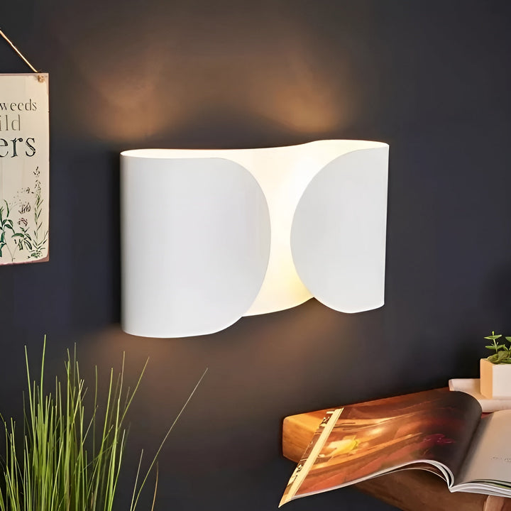 LuminaSquare Vegglampe - Moderne Design og Atmosfærisk Lys | Skanto