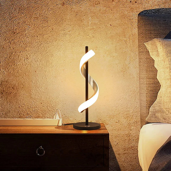 Skanto | Moderne Bordlampe - NeroLite