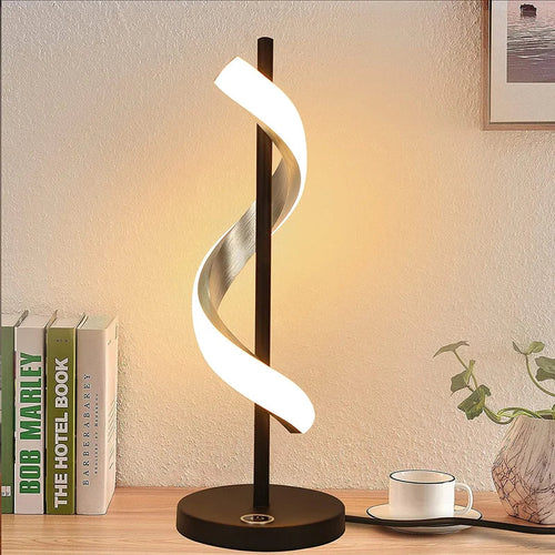 Skanto | Moderne Bordlampe - NeroLite