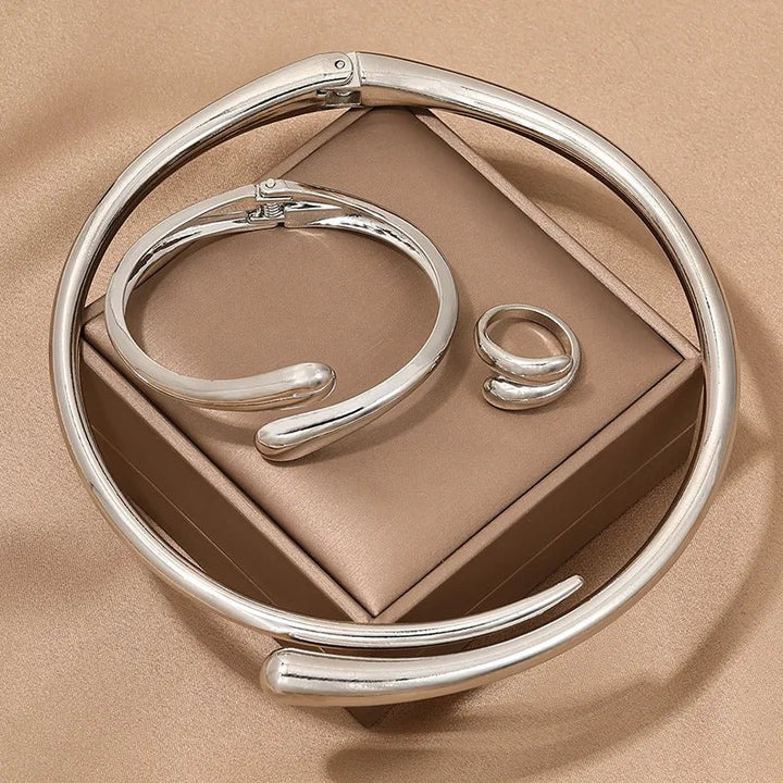 Skanto | Modern Wrap Choker Necklace, Bracelet, Ring Set