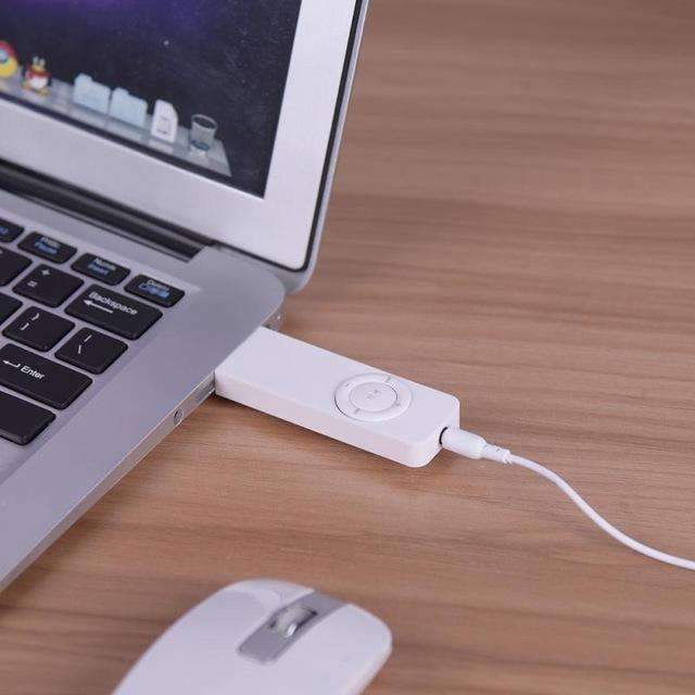 Skanto | MP3 Spiller U Disk Innspiller 8/16GB - Musikk med Tapfri HIFI Lyd