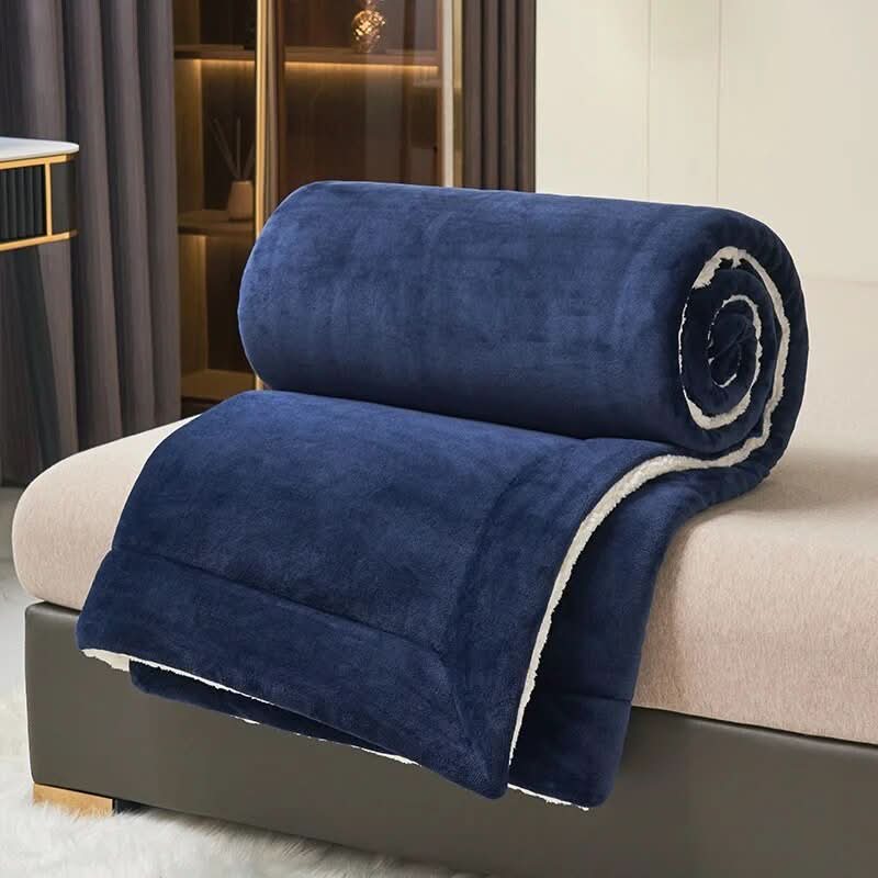Skanto | Reversibel Sherpa Fleece Teppe for Seng og Sofa