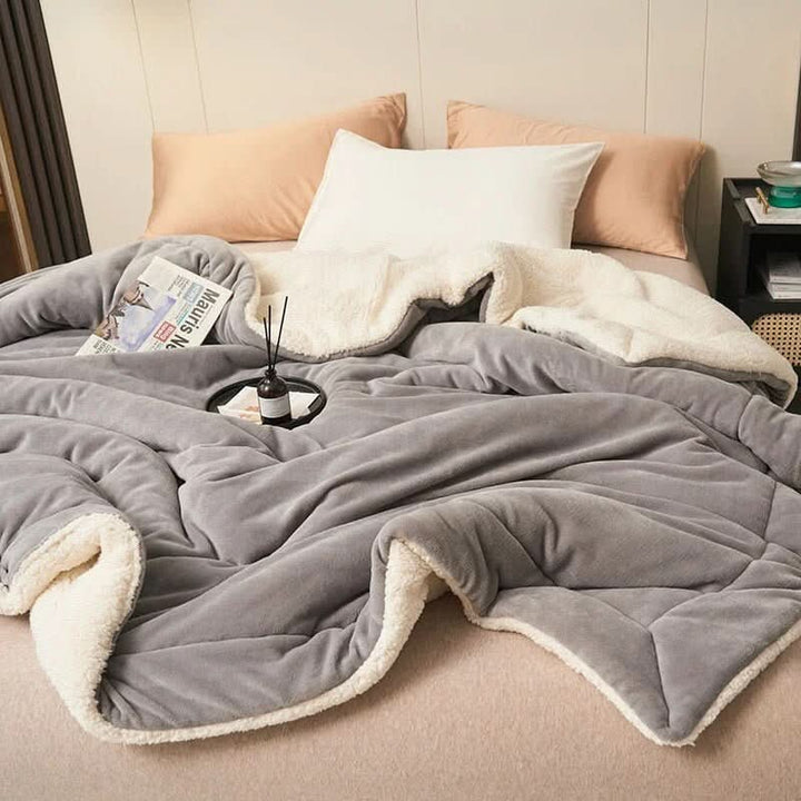 Skanto | Reversibel Sherpa Fleece Teppe for Seng og Sofa