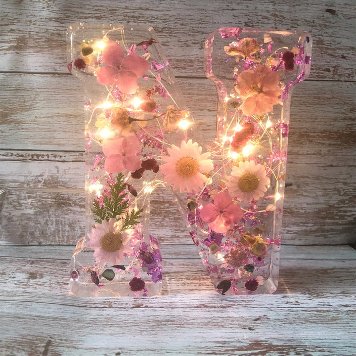 Skanto | Blomster Harpikslampe