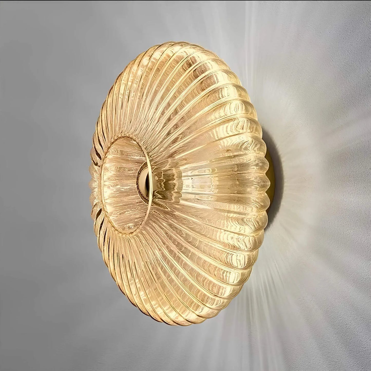 Norvo | – Glass med bølgete lys vegglampe