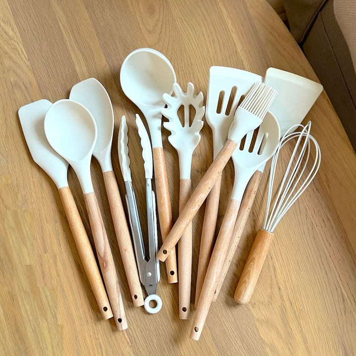 Ungiftiges, BPA-freies Silikon-Kochgeschirr-Set mit Holzgriffen Lattea
