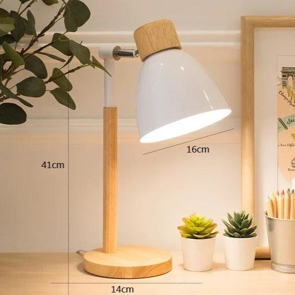 Skanto | Nordisk Bordlampe | Tre, Jern