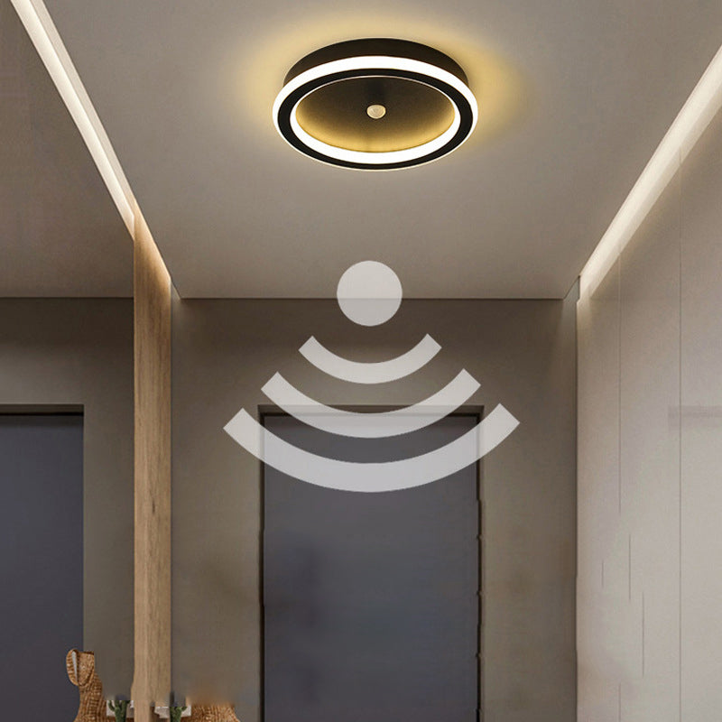 Skanto | MotionGlide PIR Bevegelsessensor LED Taklampe | Smart Belysning | Energisparende | Perfekt for Gang & Bad