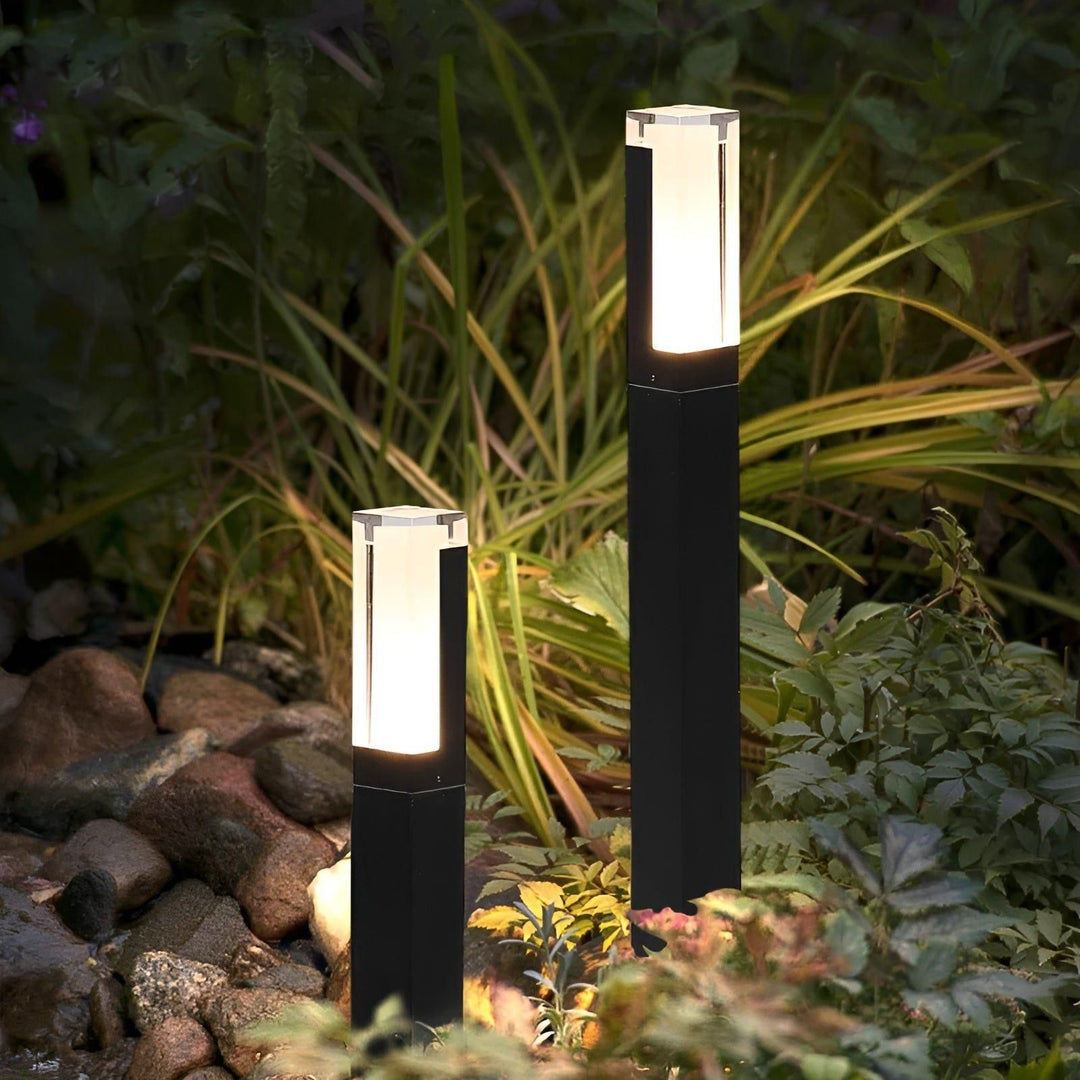 LuxeGarden Glow – Moderne LED-hagebelysning