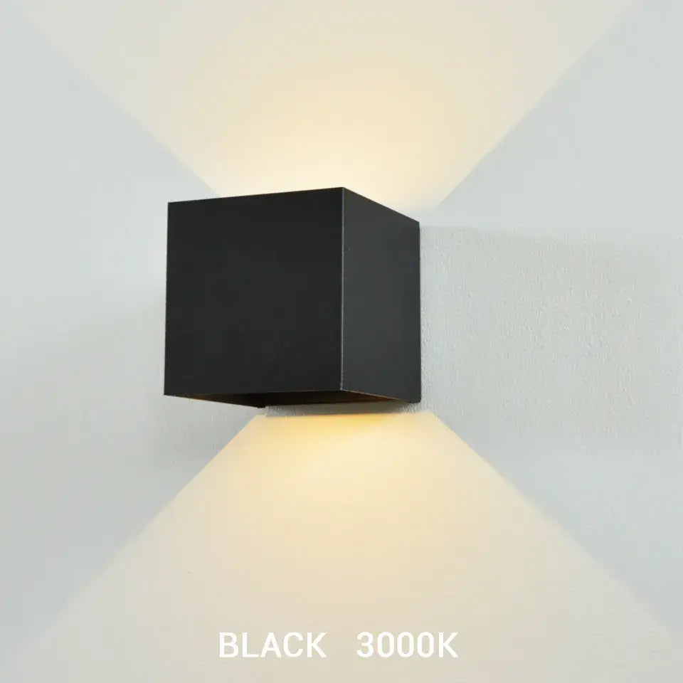 Skanto | Oppladbar vegglampe med sensor