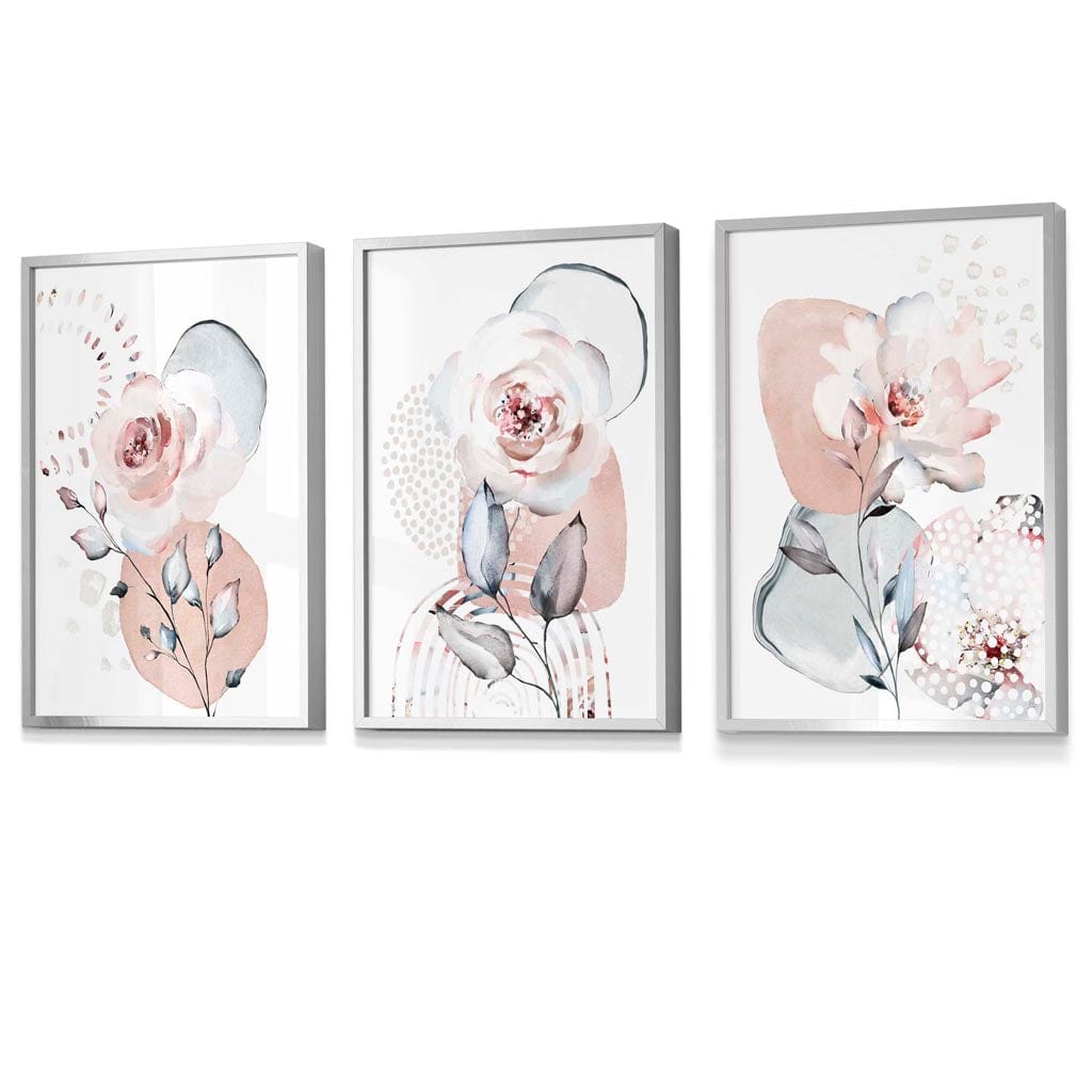 Abstrakt, rosa og grå blomsterveggkunst med rammer