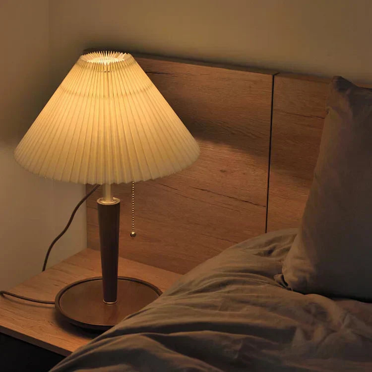 Skanto | Elegant Lampe fra Naturlig Tre