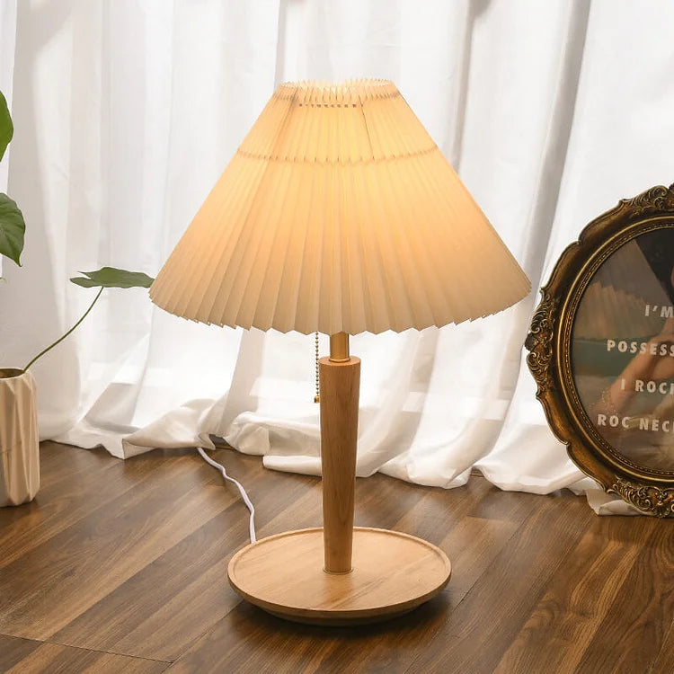 Skanto | Elegant Lampe fra Naturlig Tre