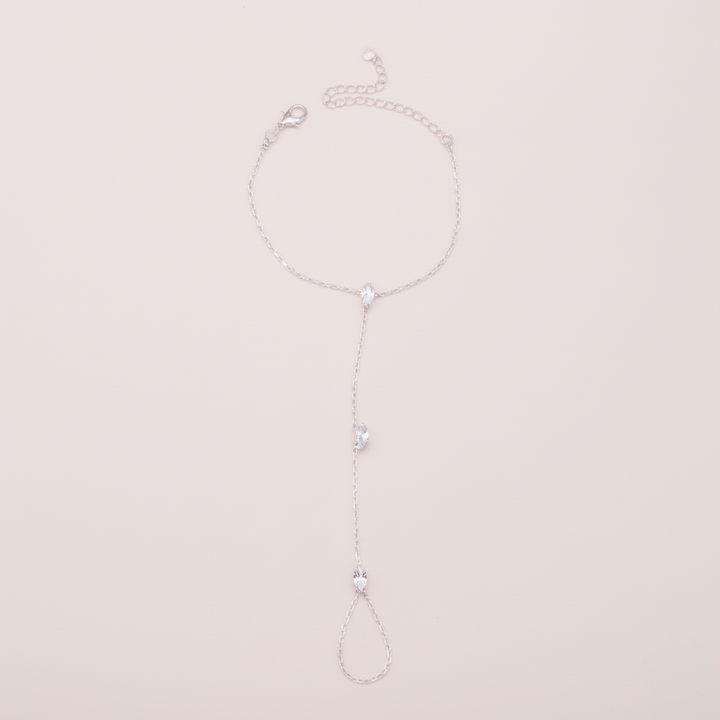 PalmGrace – Verstellbares Fingerring-Armband mit strahlenden Kristallen