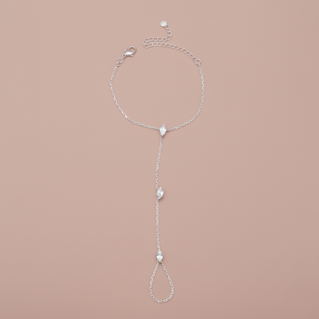 PalmGrace – Verstellbares Fingerring-Armband mit strahlenden Kristallen