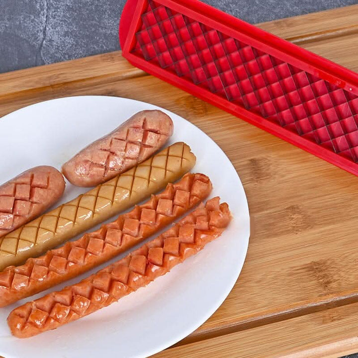 Hot-Dog-Schneider – Kreuzschlitze für gleichmäßiges Garen