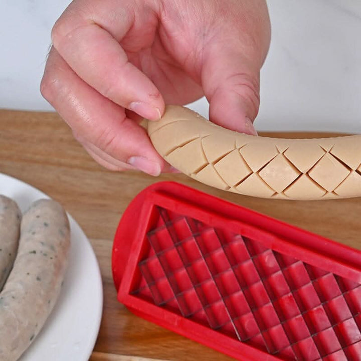 Hot-Dog-Schneider – Kreuzschlitze für gleichmäßiges Garen