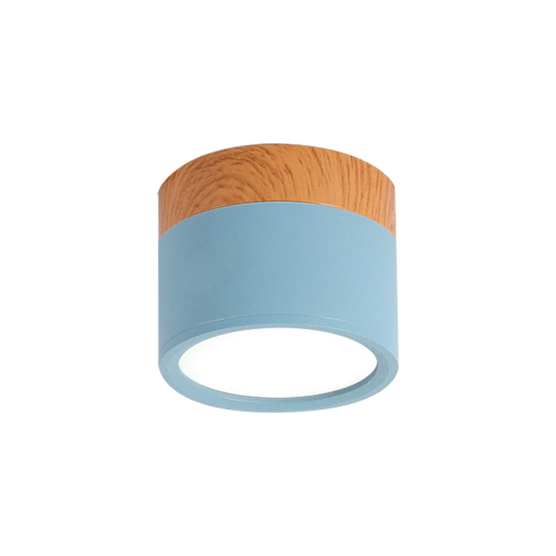 Skanto | Elegance of Light Liten taklampe med en unik glød