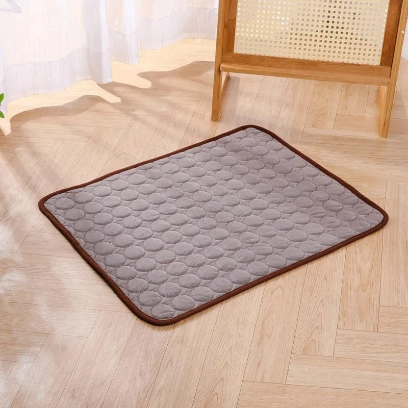 Sommerkjøling Pet Mat Gel Ice Pad for hunder katter Pustende myk kennel seng Antiskli varmt vær kjølig padde dyreforsyninger | Skanto