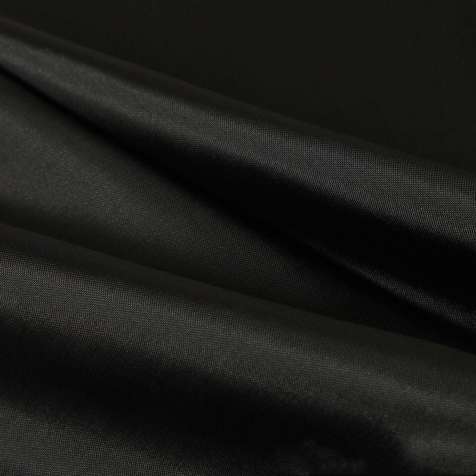 Skanto | Vanntett svart polyester dusjforheng med ulike størrelsesalternativer