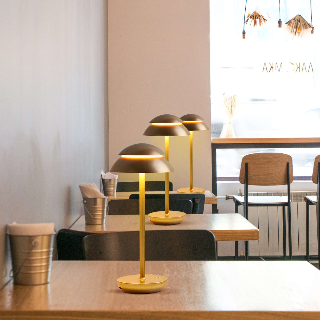 Skanto | Bordlampe med berøringskontroll og LED-lys