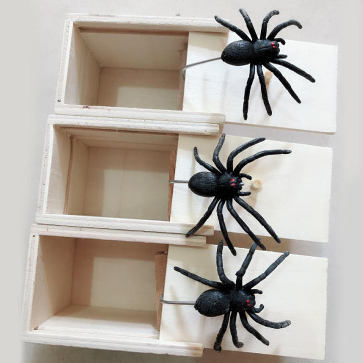 Jumping Spider Prank Box | Skanto