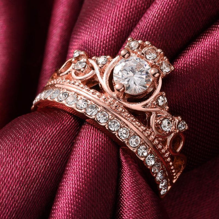 Rose Gold Queen Ring | Skanto