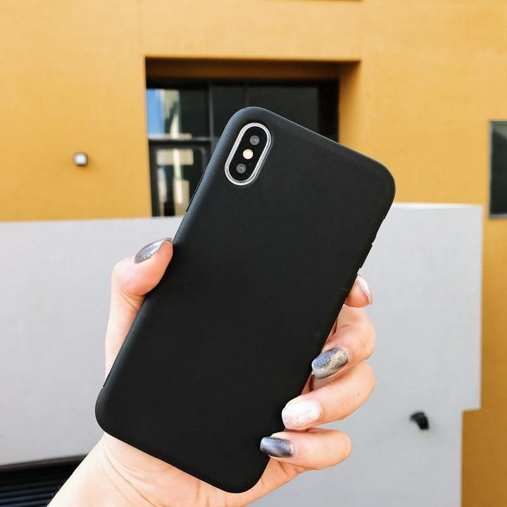 Aleta - Myk silikon matt iPhone-deksel | Skanto