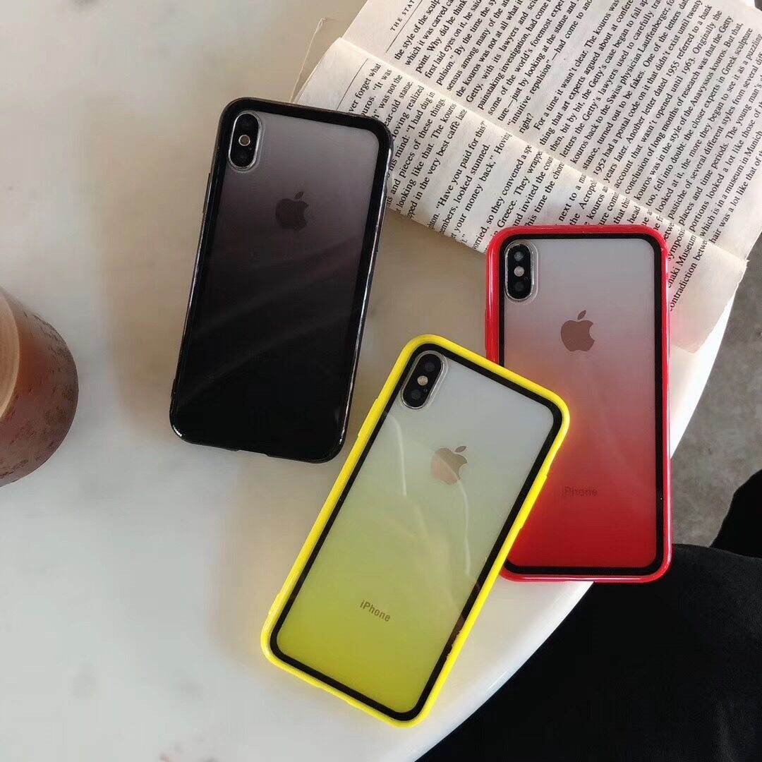 Inkly - Klar Gradient iPhone Deksel | Skanto