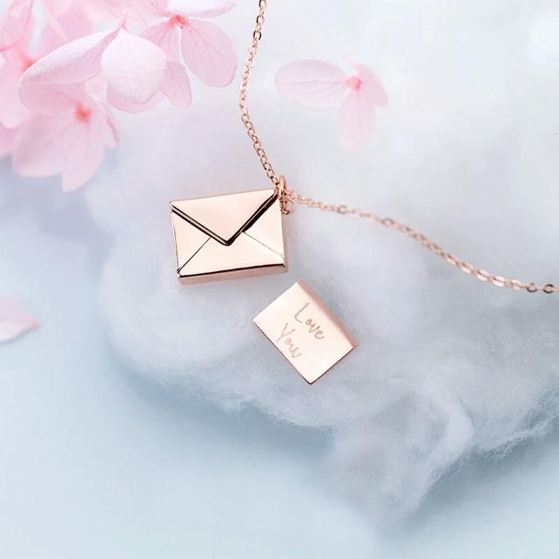 Love Letter Pendant Necklace | Skanto