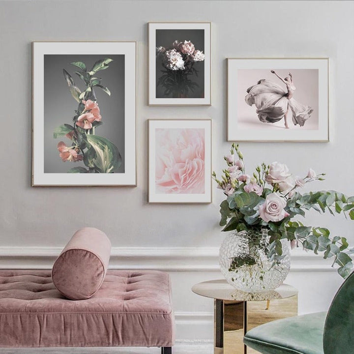 Moderne rosa blomstermaleri «Jomfruens fred» – lerretsbilde