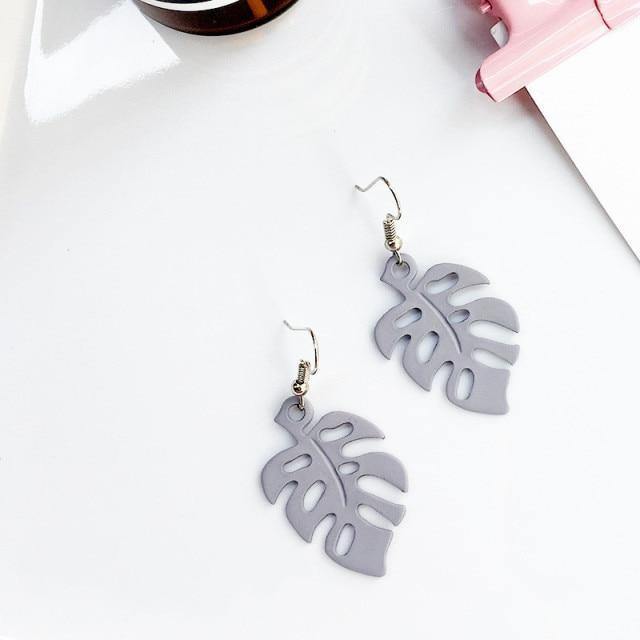 Skanto | NatureChic Monstera Øredobber | Dangle Stil | Tidøs Smykker