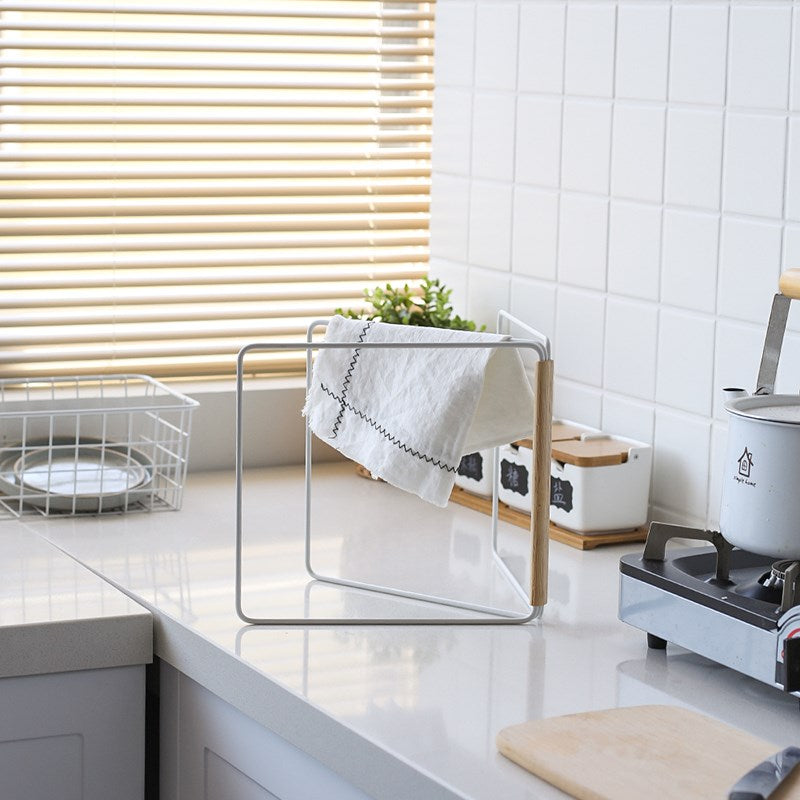 Skanto | Moderne kjøkkenhåndkleholder