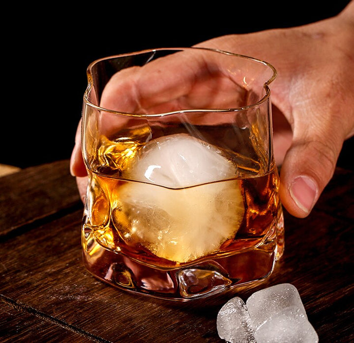 Skanto | Forvrengt Tekstur Whisky Glass Sett