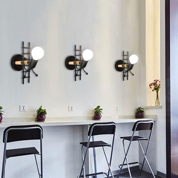 Mini Man Robot Kunst Vegglampe | Skanto