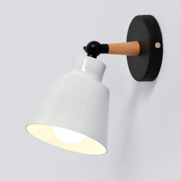 Skanto | RoyaleGlow Sleek Modern Wood Wall Lamp - Moderne Hjemmelys