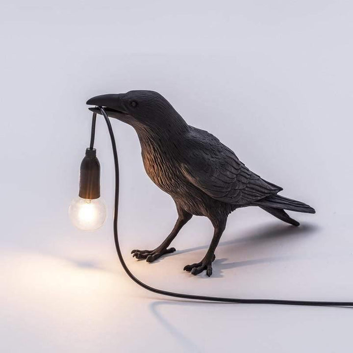 NachtRaaf Ambient Lampe – Dekorativ fuglelampe laget av harpiks for varmt lys | Skanto