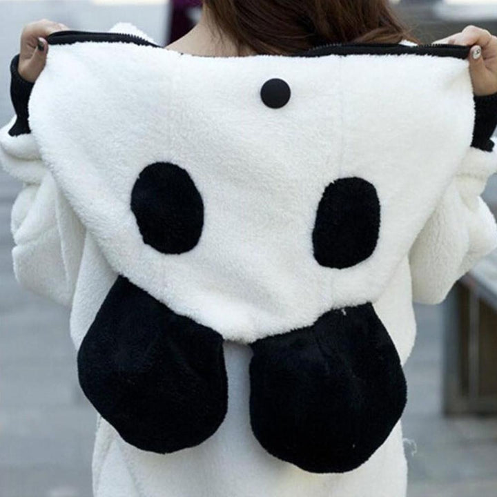Fluffy Panda Hettegenser | Skanto